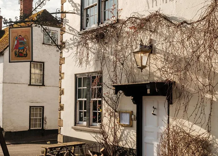 The Grosvenor Arms