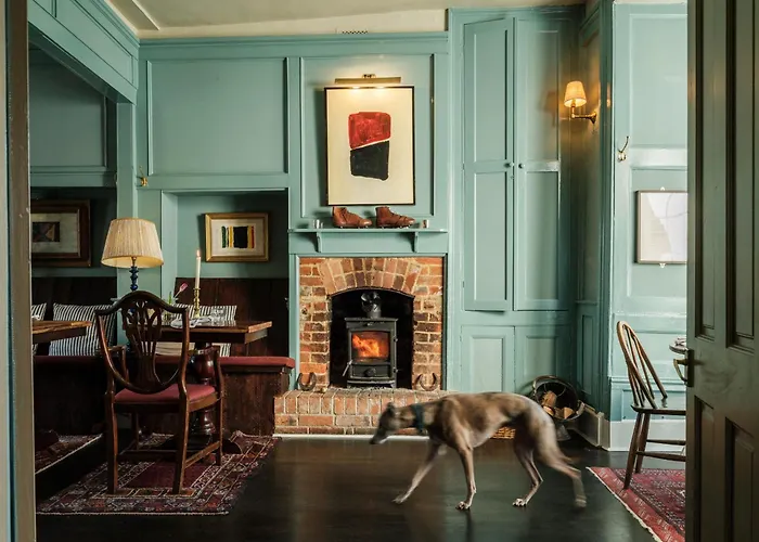 The Grosvenor Arms
